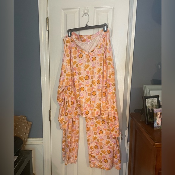 Other - Pajama set fall orange & pies them long sleeve vneck size XL very soft material